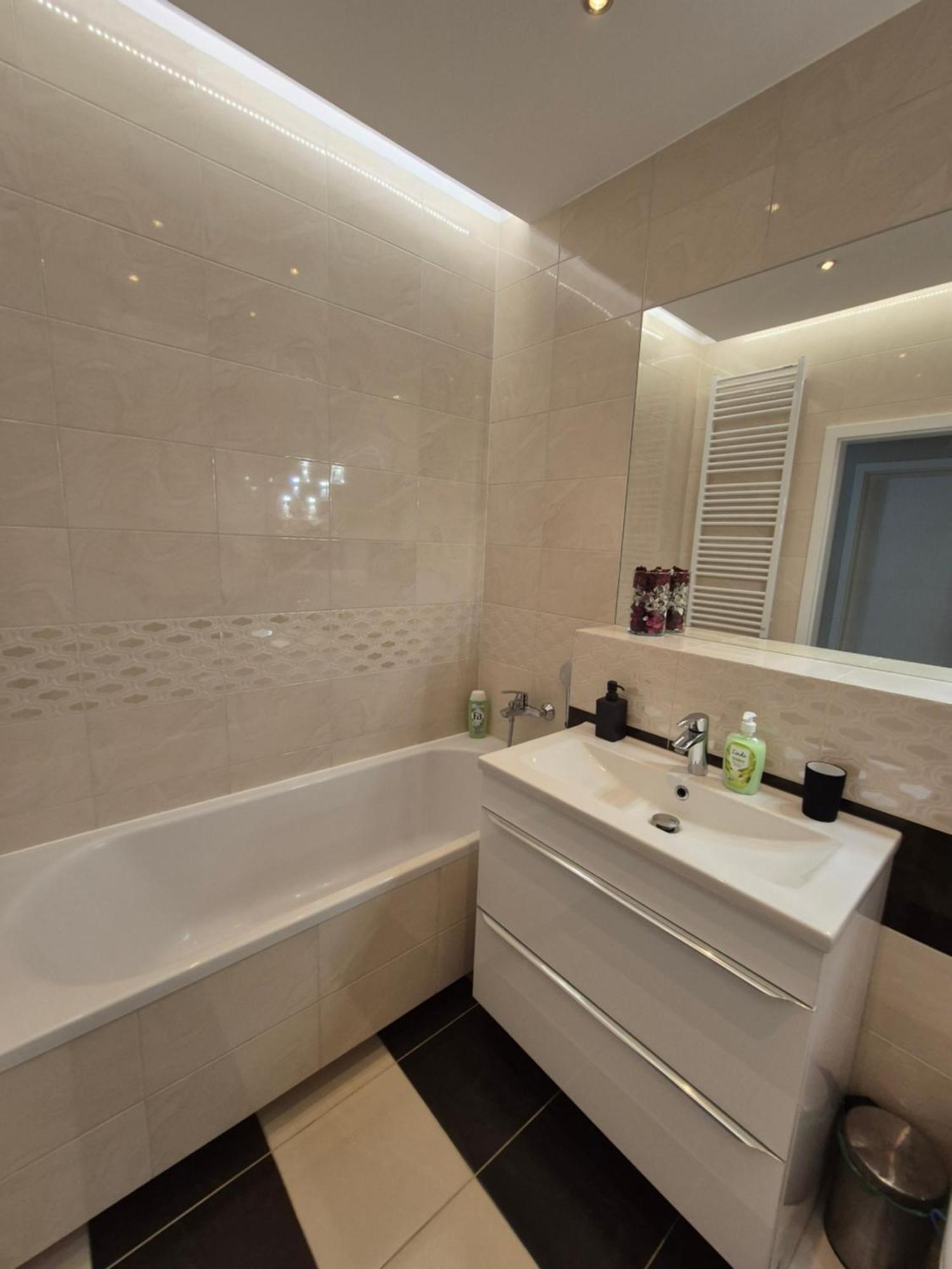Big 21 Old Town Lux Apartment, Self Check-In 24H, Free Parking Posen Exterior foto